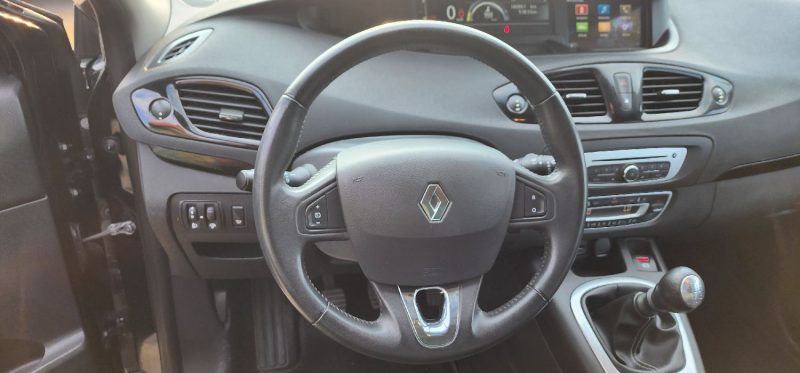 RENAULT SCENICIII 1.5 DCI 110CH ENERGY ZEN ECO² EURO6 2015 2015