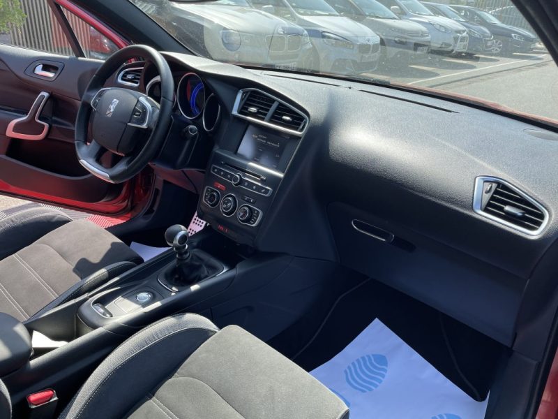 DS DS4 CROSSBACK 1.6 BLUE HDI 120 SPORT CHIC 2016