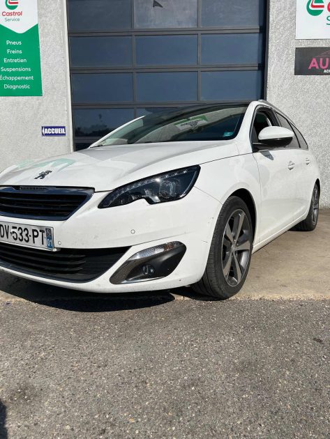 PEUGEOT 308 II SW 2.0 BLUE HDI 150 