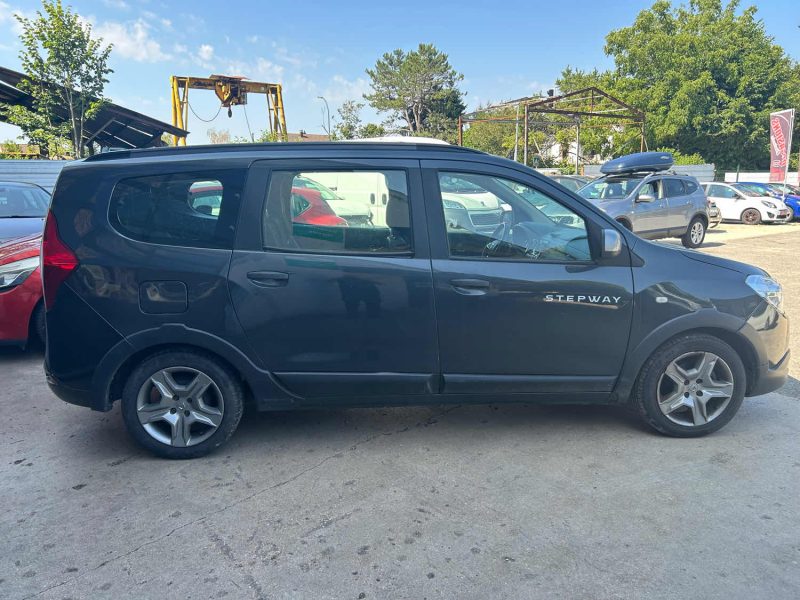 DACIA LODGY 1.5 BLUE DCI 115CH 7 PLACES 
