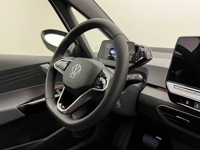 VOLKSWAGEN ID.3 PRO PERFORMANCE – PANO – JANTES 19\" – CAMÉRA – ACC 2023