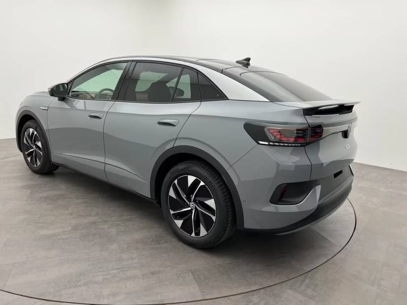 VOLKSWAGEN ID.5 PRO PERFORMANCE – 77 KWH –  PANO – AFFICHAGE TÊTE HAUTE AR – CAMÉRA 360° – ACC 2022