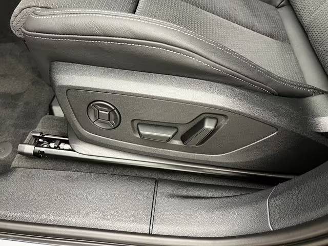 AUDI Q3 SPORTBACK 40 TDI QUATTRO S TRONIC S LINE – PANO – MATRIX LED – CAMÉRA 360° – SONOS 2023