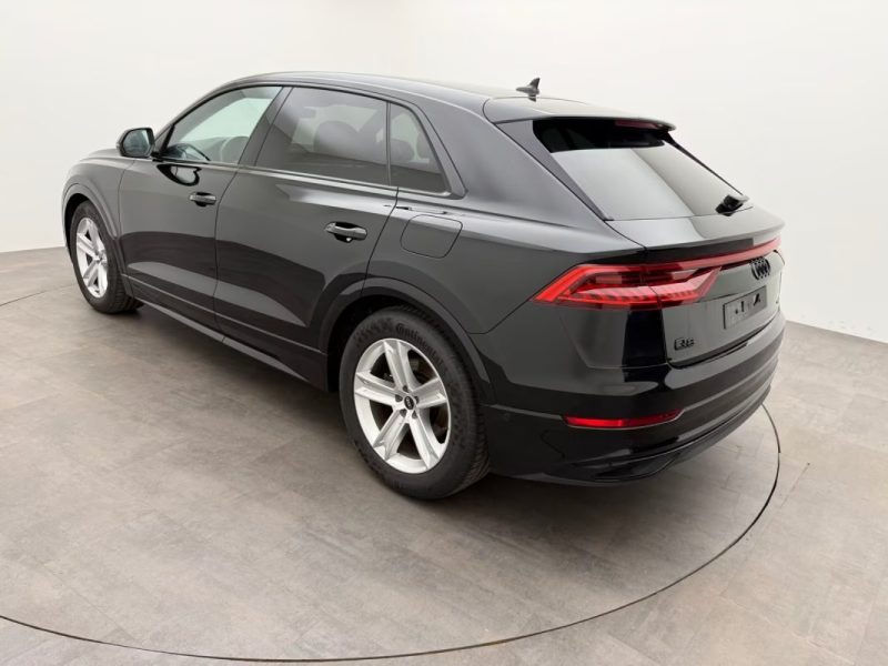 AUDI Q8 55 TFSI E QUATTRO BUSINESS BLACK – SUSPENSION PNEUMATIQUE – VIRTUAL COCKPIT – CAMÉRA 2022