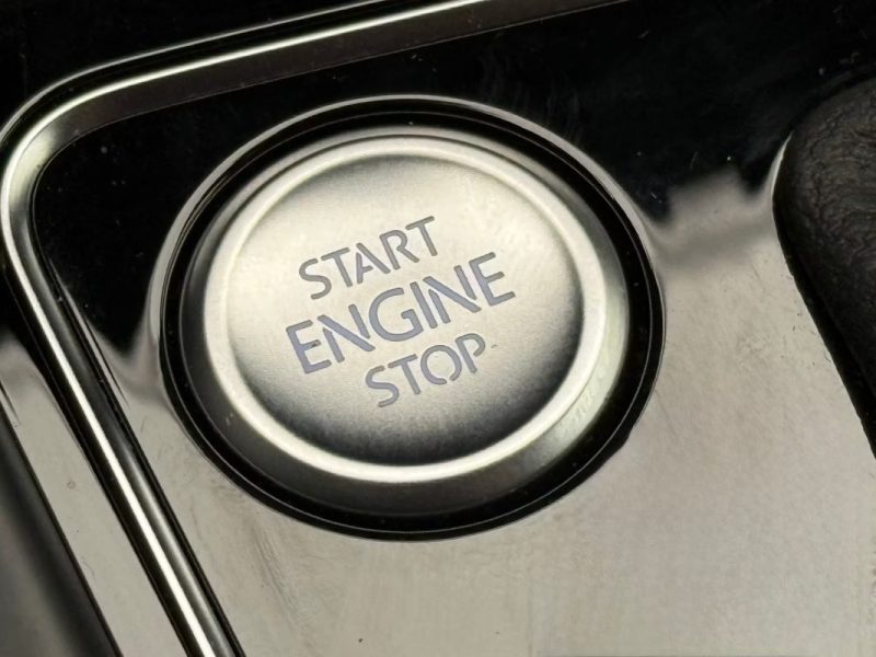 VOLKSWAGEN TOURAN 2.0 TDI DSG HIGHLINE – 7 PL – ACC – DISCOVER MEDIA – ATTELAGE – CAMÉRA 2024