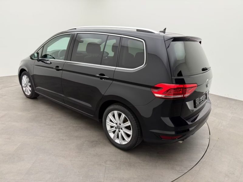 VOLKSWAGEN TOURAN 2.0 TDI DSG HIGHLINE – 7 PL – ACC – DISCOVER MEDIA – ATTELAGE – CAMÉRA 2024