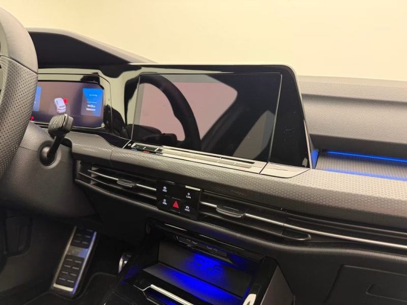VOLKSWAGEN GOLF 8 GTD 2.0 TDI DSG – PANO – HARMAN KARDON – MATRIX LED – JANTES 19\" 2024