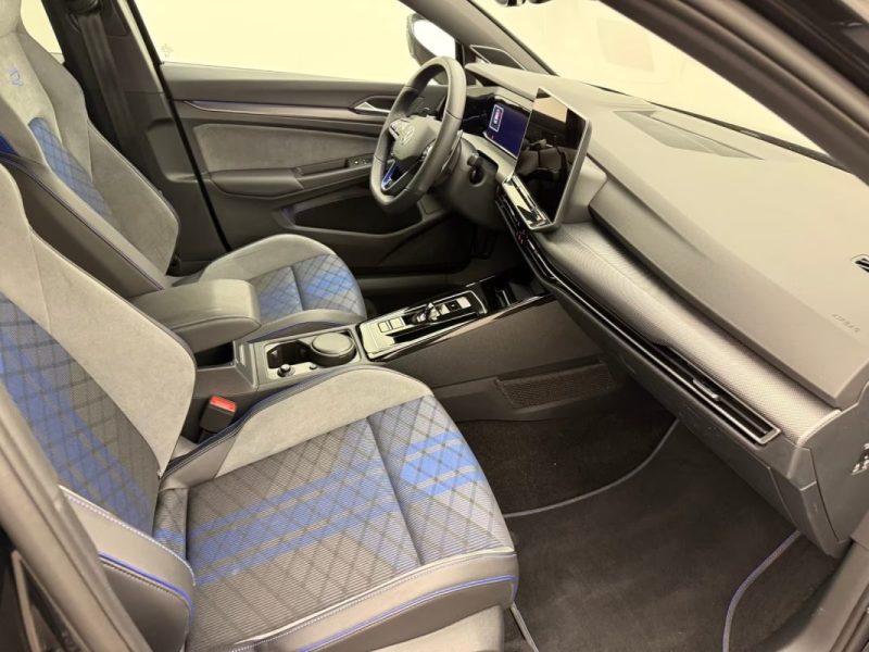VOLKSWAGEN GOLF 8 R PERFORMANCE 2.0 TSI DSG 4MOTION 333 CH – DCC – HARMAN KARDON – MATRIX LED – CAMÉRA 360° 2026