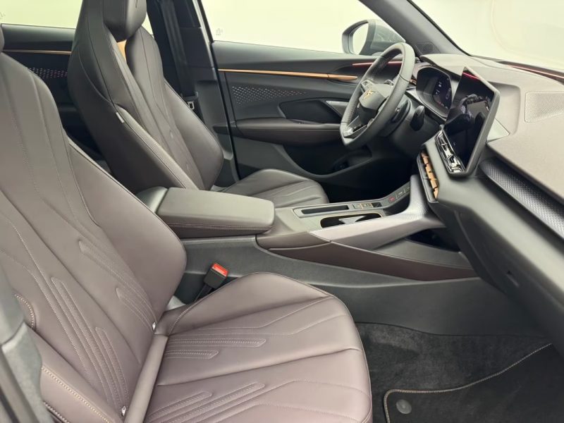CUPRA TERRAMAR VZ 1.5 EHYBRID DSG – PANO – CUIR – SENNHEISER – CAMÉRA 360° – DCC