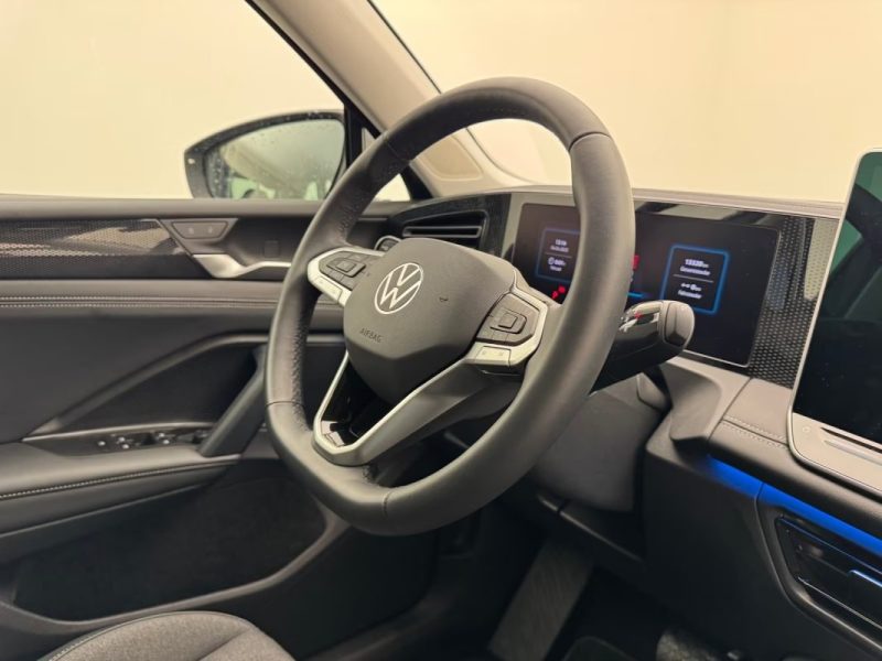 VOLKSWAGEN TIGUAN 1.5 EHYBRID DSG LIFE – DCC – NAVIGATION DISCOVER PRO – ATTELAGE 2024