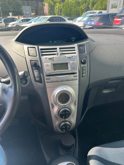 TOYOTA YARIS 1.4D-4D LUNA MMT 2007