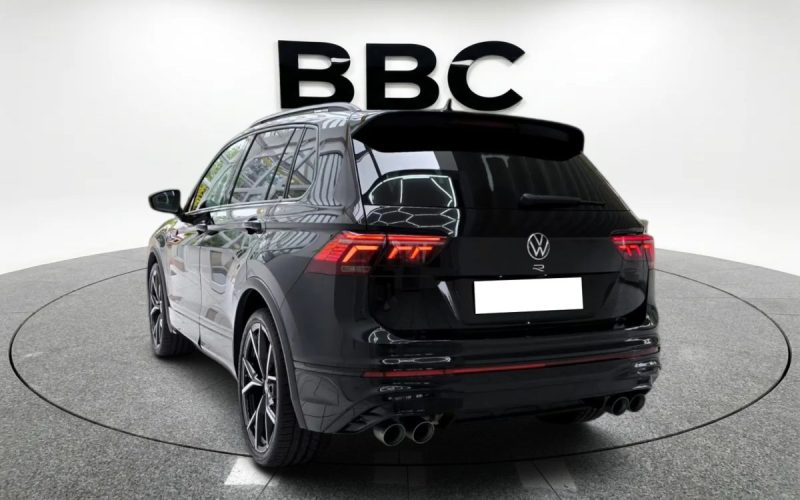 VOLKSWAGEN TIGUAN BLACK STYLE 2023