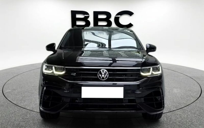 VOLKSWAGEN TIGUAN BLACK STYLE 2023