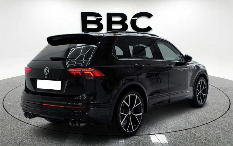 VOLKSWAGEN TIGUAN BLACK STYLE 2023