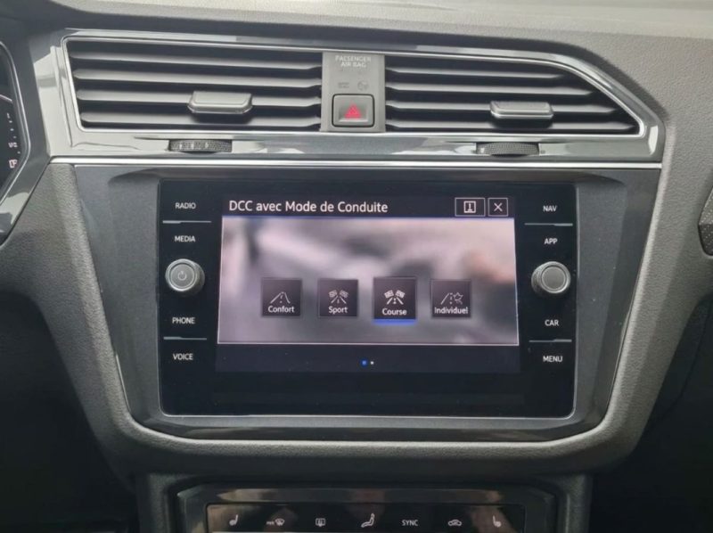 VOLKSWAGEN TIGUAN BLACK STYLE 2023