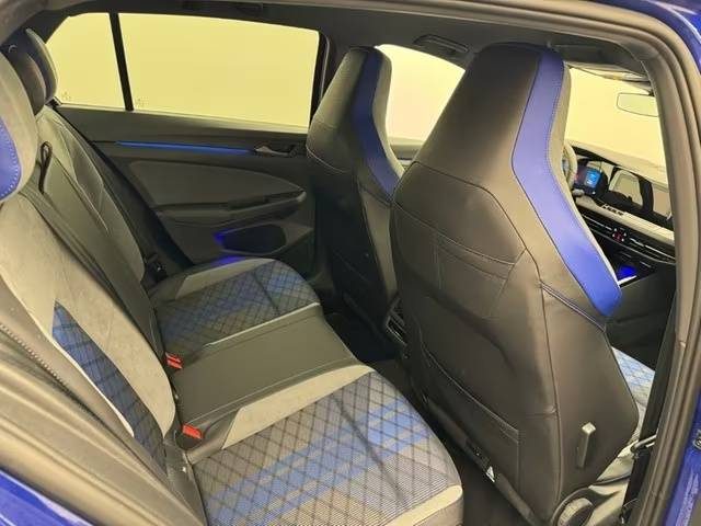 VOLKSWAGEN GOLF 8 R 2.0 TSI DSG 4MOTION – CAMÉRA – KESSY – ACC 2022