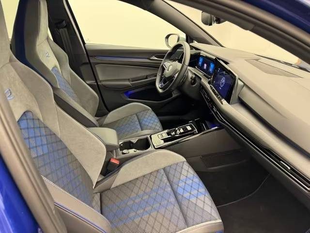 VOLKSWAGEN GOLF 8 R 2.0 TSI DSG 4MOTION – CAMÉRA – KESSY – ACC 2022