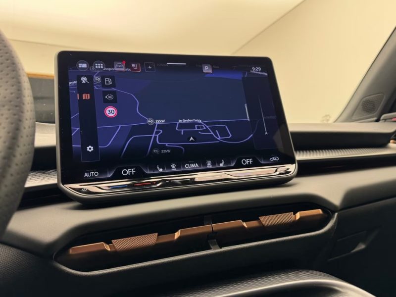 CUPRA TERRAMAR VZ 2.0 TSI DSG 4DRIVE – TOIT PANO – SENNHEISER – ATTELAGE 2025