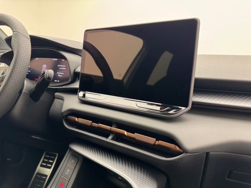 CUPRA TERRAMAR VZ 2.0 TSI DSG 4DRIVE – TOIT PANO – SENNHEISER – ATTELAGE 2025