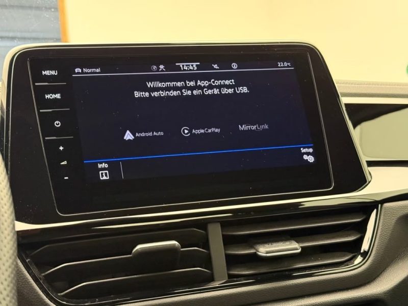 VOLKSWAGEN T-ROC CABRIOLET 1.5 TSI DSG R-LINE BLACK STYLE – DCC – MATRIX LED – BEATS – CAMÉRA 2023