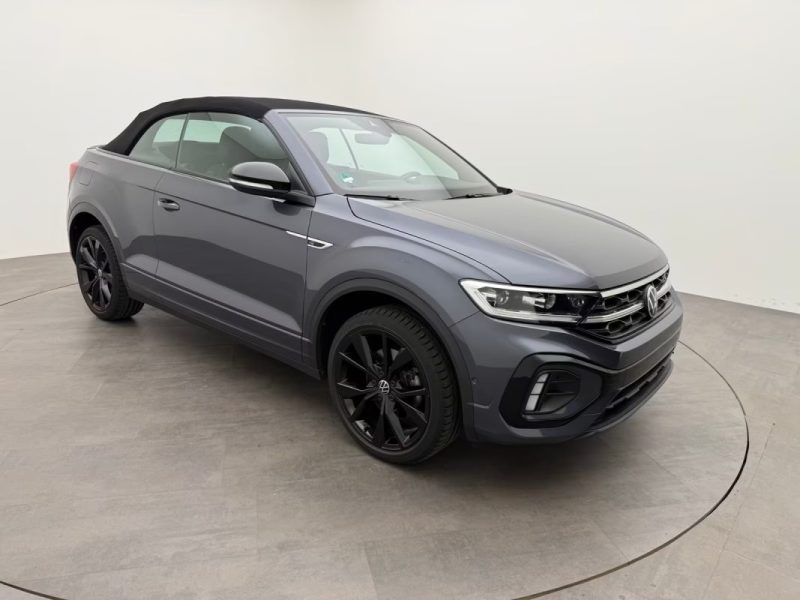 VOLKSWAGEN T-ROC CABRIOLET 1.5 TSI DSG R-LINE BLACK STYLE – DCC – MATRIX LED – BEATS – CAMÉRA 2023