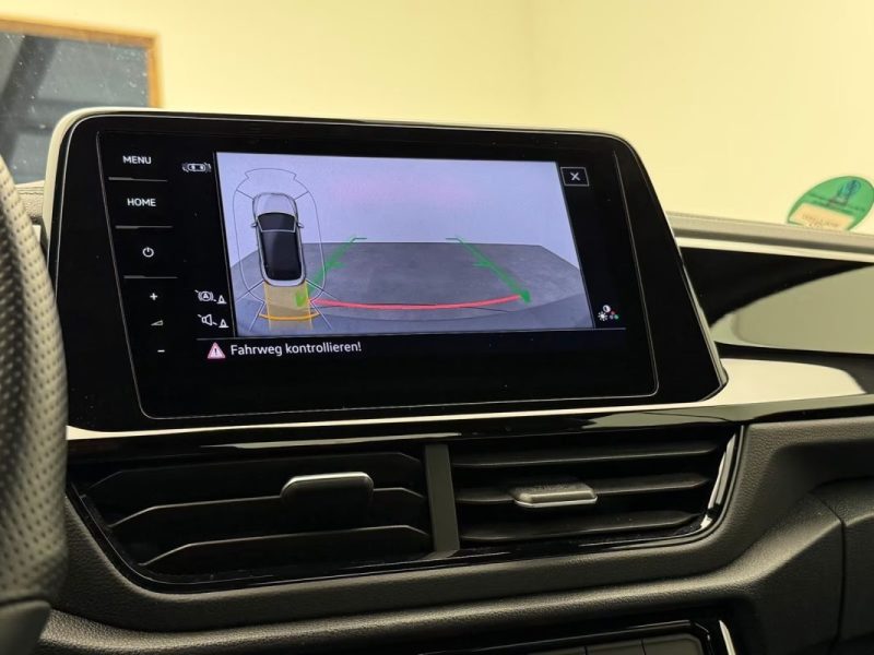 VOLKSWAGEN T-ROC CABRIOLET 1.5 TSI DSG R-LINE BLACK STYLE – DCC – MATRIX LED – BEATS – CAMÉRA 2023