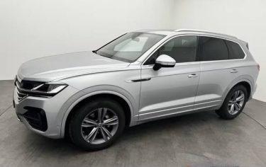 VOLKSWAGEN TOUAREG V6 TDI DSG 4MOTION R-LINE – SUSPENSIONS PNEUMATIQUES – ATTELAGE 2021