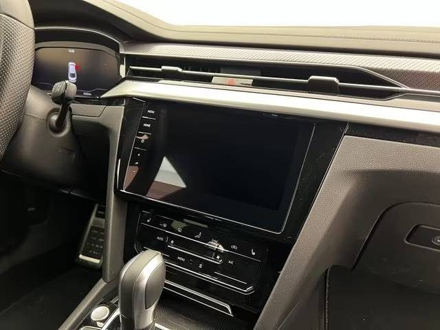 VOLKSWAGEN ARTEON GTE 1.4 TSI DSG R-LINE – PANO – HUD – CAMÉRA 360° – ATTELAGE 2021