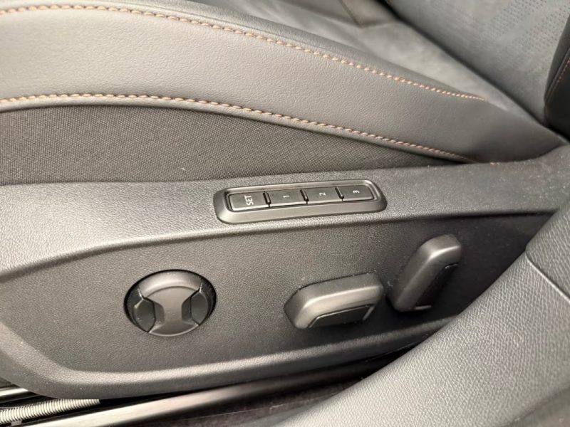 CUPRA LEON SPORTSTOURER VZ 1.5 EHYBRID DSG – TOIT OUVRANT – CAMÉRA – VIRTUAL COCKPIT 2024