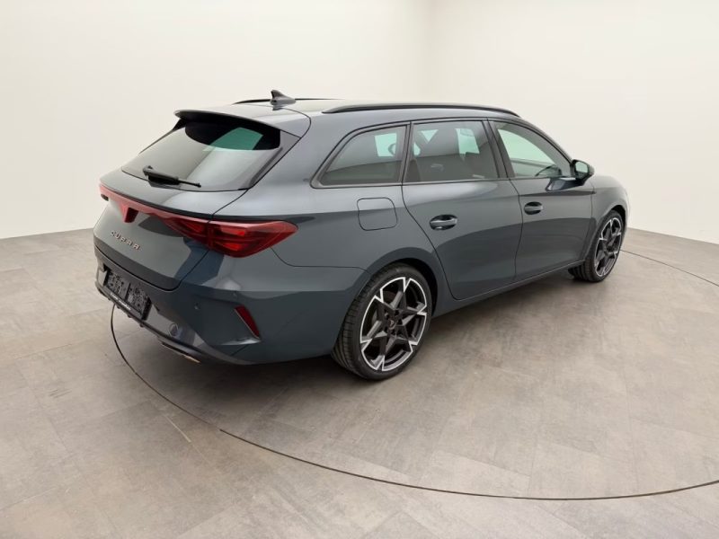 CUPRA LEON SPORTSTOURER VZ 1.5 EHYBRID DSG – TOIT OUVRANT – CAMÉRA – VIRTUAL COCKPIT 2024