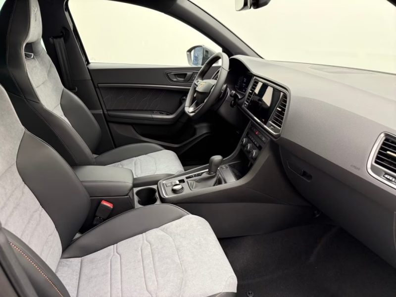 CUPRA ATECA 1.5 TSI DSG TRIBE EDITION – CAMÉRA 360° – ATTELAGE – VIRTUAL COCKPIT 2026