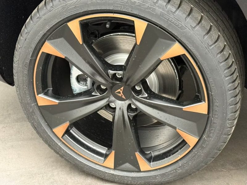 CUPRA ATECA 1.5 TSI DSG TRIBE EDITION – CAMÉRA 360° – ATTELAGE – VIRTUAL COCKPIT 2026