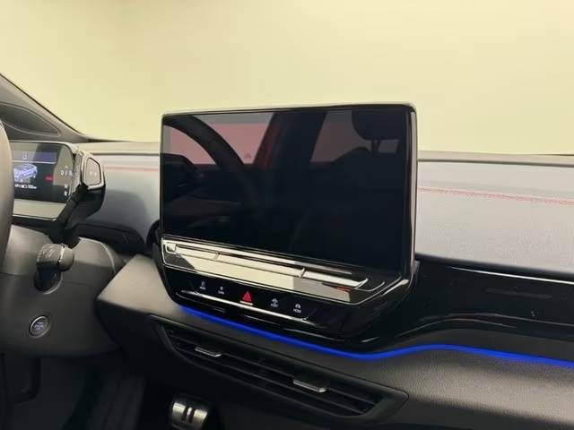 VOLKSWAGEN ID.5 GTX 4MOTION 77KWH – TOIT PANO – CAMÉRA 360° – HUD – ATTELAGE 2022