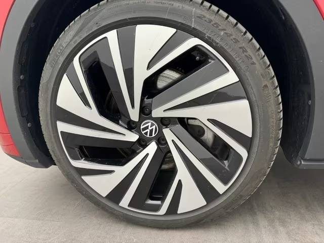 VOLKSWAGEN ID.5 GTX 4MOTION 77KWH – TOIT PANO – CAMÉRA 360° – HUD – ATTELAGE 2022
