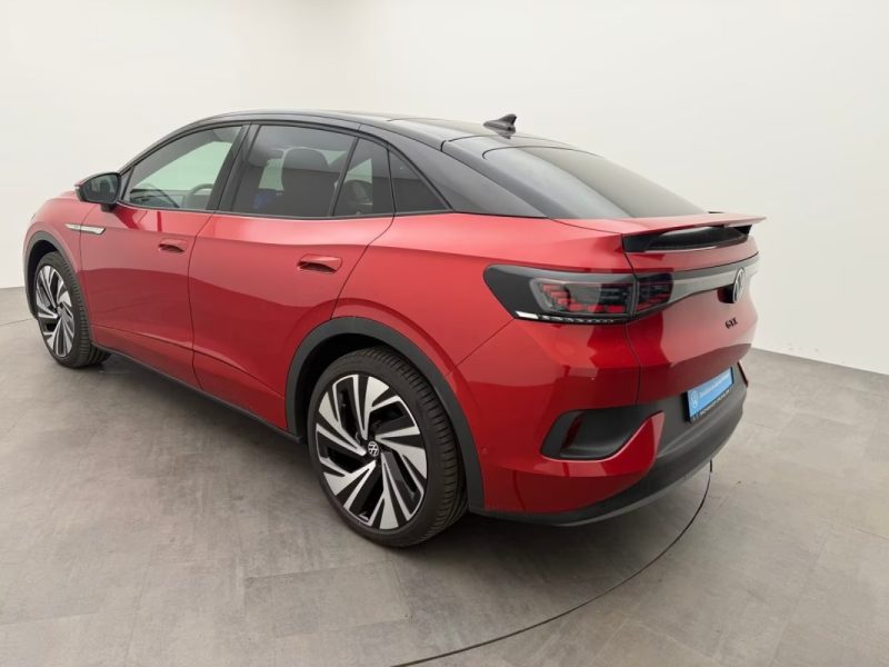 VOLKSWAGEN ID.5 GTX 4MOTION 77KWH – TOIT PANO – CAMÉRA 360° – HUD – ATTELAGE 2022