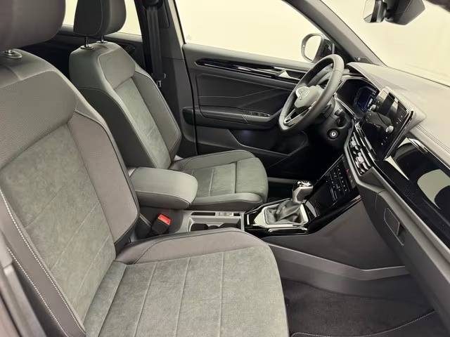 VOLKSWAGEN T-ROC 1.5 TSI DSG R-LINE NOIRSTYLE – TOIT OUVRANT – BEATS – IQ.LIGHT – ACC 2024
