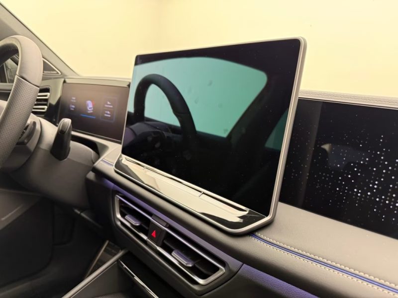 VOLKSWAGEN TIGUAN 2.0 TDI DSG 4MOTION R-LINE NOIRSTYLE – DCC – HARMAN KARDON – HUD 2025
