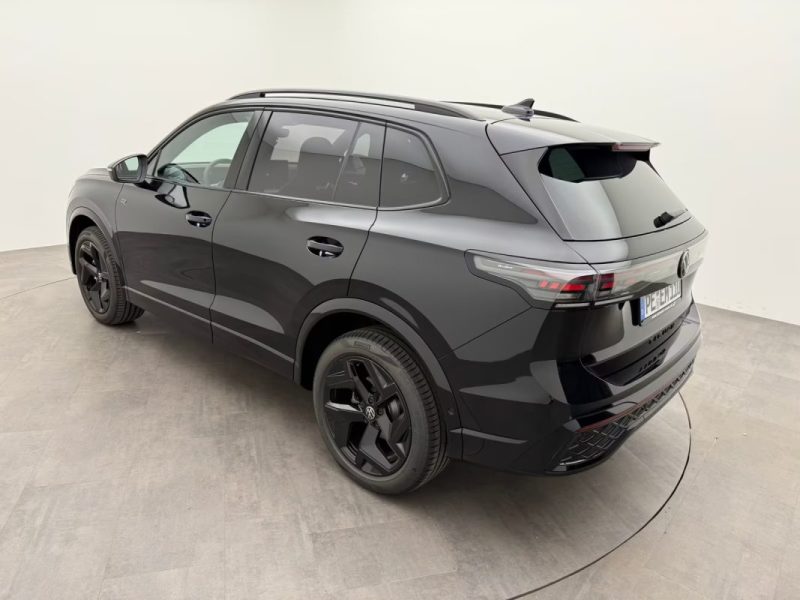 VOLKSWAGEN TIGUAN 2.0 TDI DSG 4MOTION R-LINE NOIRSTYLE – DCC – HARMAN KARDON – HUD 2025