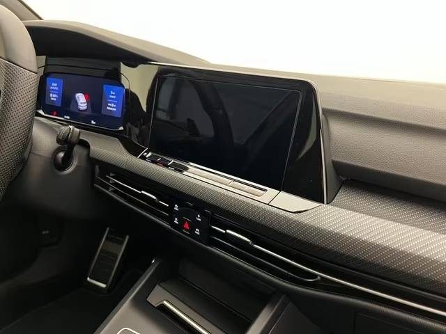 VOLKSWAGEN GOLF 8 R 2.0 TSI DSG 4MOTION R-PERFORMANCE – TOIT OUVRANT – HEAD-UP – HARMAN KARDON 2023