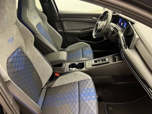 VOLKSWAGEN GOLF 8 R 2.0 TSI DSG 4MOTION R-PERFORMANCE – TOIT OUVRANT – HEAD-UP – HARMAN KARDON 2023