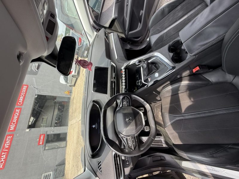 PEUGEOT 3008 II 2.0 BLUE HDI 150 CROSSWAY 2017