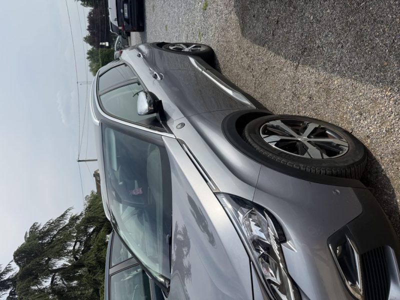 PEUGEOT 3008 II 2.0 BLUE HDI 150 CROSSWAY 2017