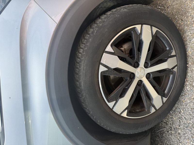 PEUGEOT 3008 II 2.0 BLUE HDI 150 CROSSWAY 2017