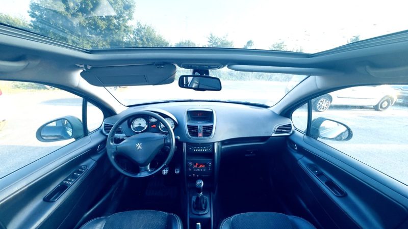 PEUGEOT 207 1.6 HDI 110 EXECUTIVE TOUTES OPTIONS GARANTIE 6MOIS