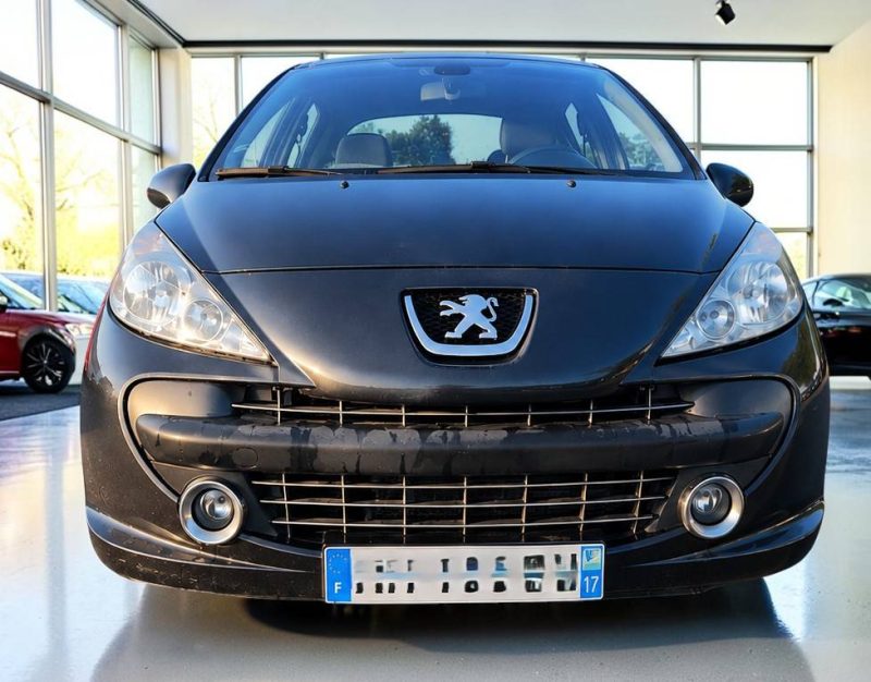 PEUGEOT 207 1.6 HDI 110 EXECUTIVE TOUTES OPTIONS GARANTIE 6MOIS