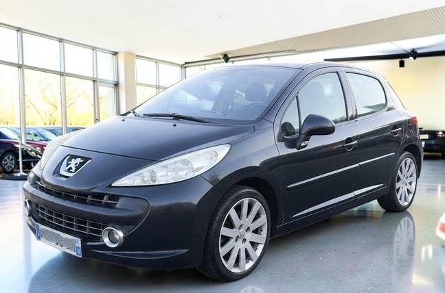 PEUGEOT 207 1.6 HDI 110 EXECUTIVE TOUTES OPTIONS GARANTIE 6MOIS