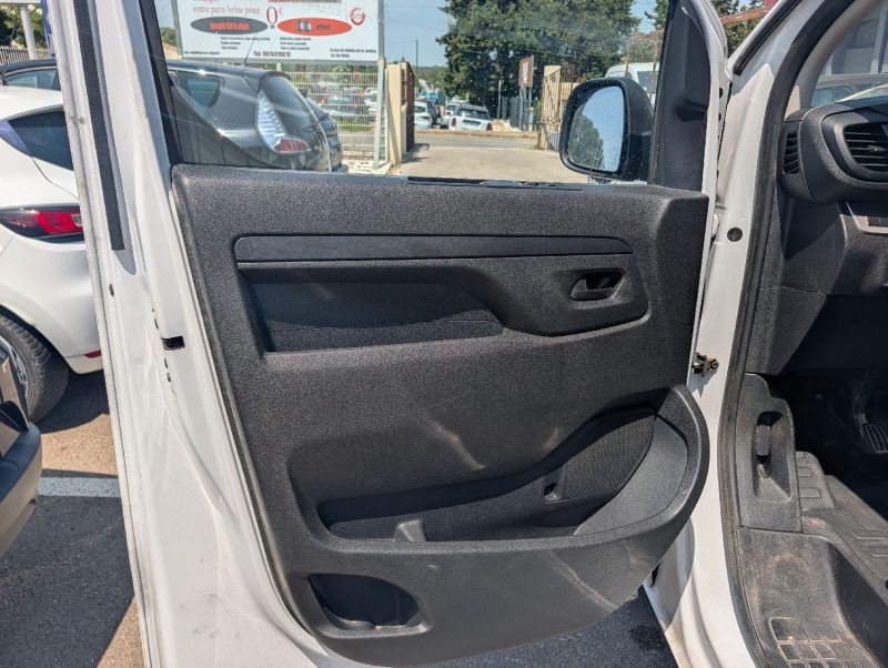 CITROEN JUMPY TAILLE  M 1.5 BLUE HDI 120 PHASE 2 GARANTIE 12 MOIS 1ERE MAIN TVA RECUPERABLE POUR PRO