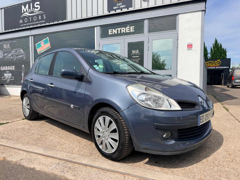 RENAULT CLIO III 1.4I 98cv PRIVILEGE CLIM 2007
