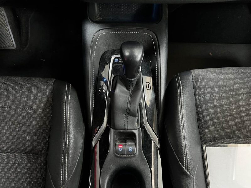 TOYOTA COROLLA TOURING SPORTS HYBRIDE 2.0 DESIGN 184cv/1 ERE MAIN/TVA RECUPERABLE