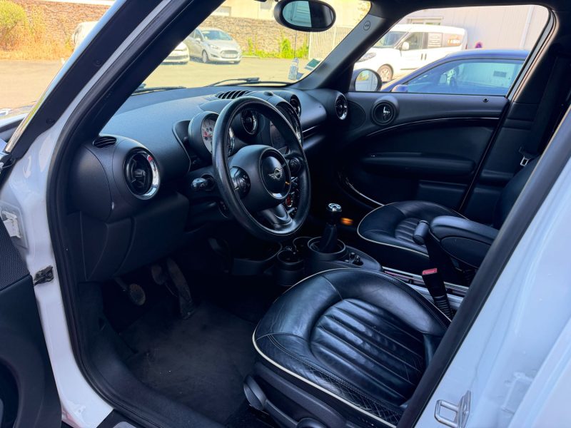 MINI COUNTRYMAN COOPER D 112 